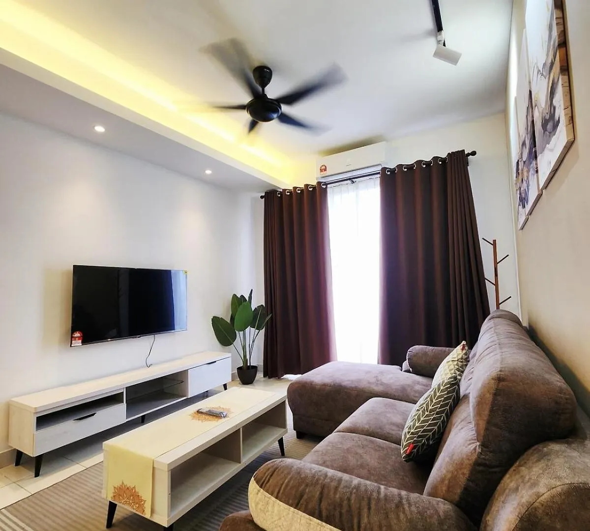 Malacca 3 Bedroom Seri Serindit 07 0*,